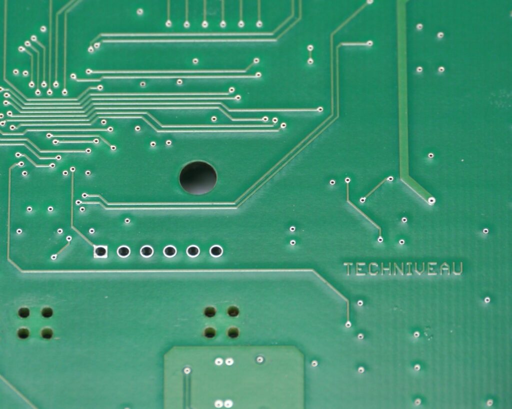 Elektronica ontwikkeling, PCB bestukken, PCB ontwerp